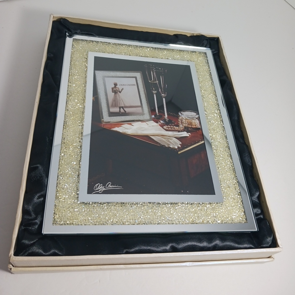 Oleg Cassini Crystal Diamond Picture Frame
